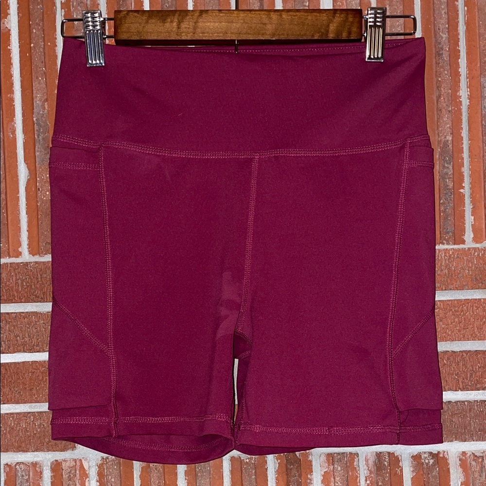 Senita women’s biker shorts yoga size medium